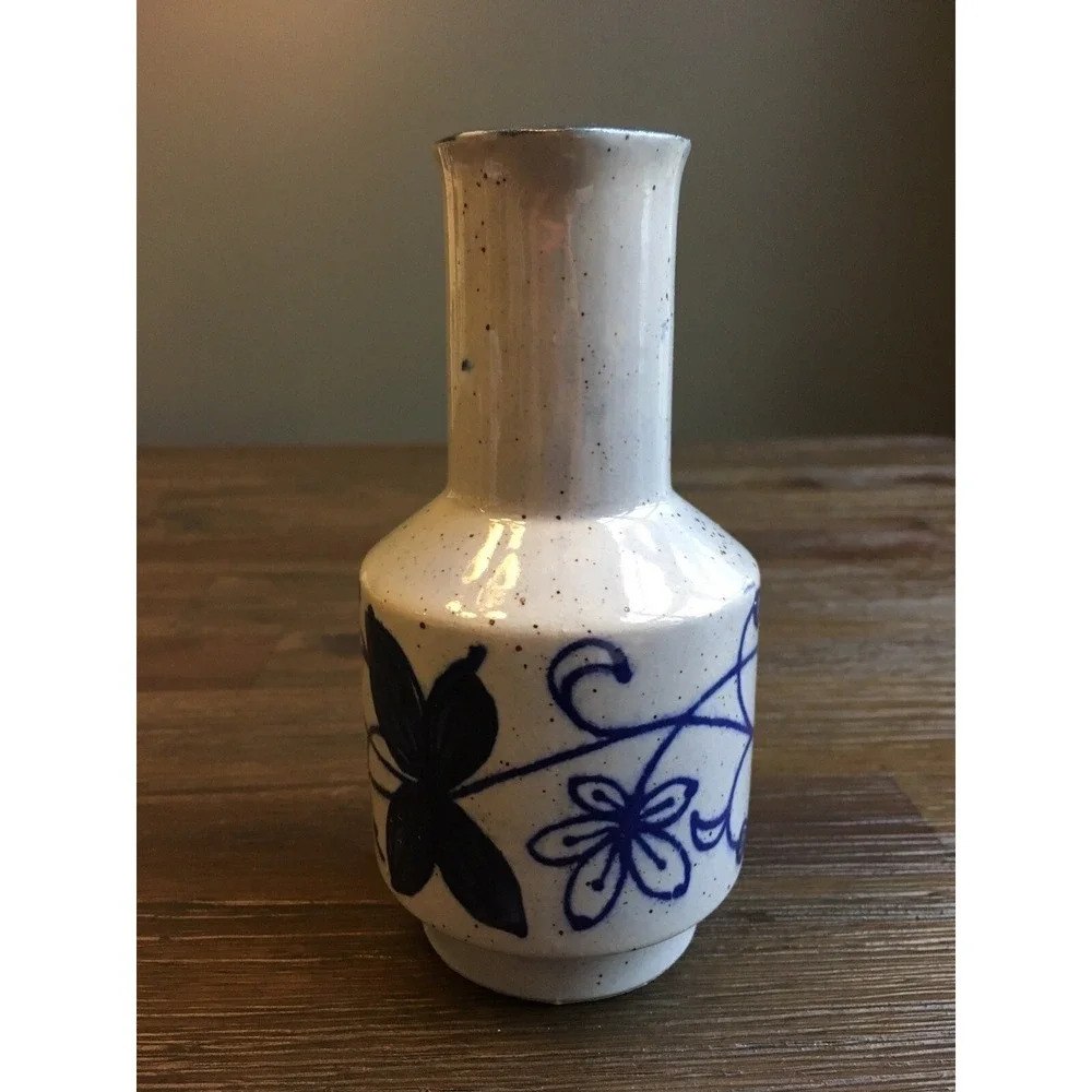Vintage Japan Stoneware Pitcher Jug Blue Floral Measures 6